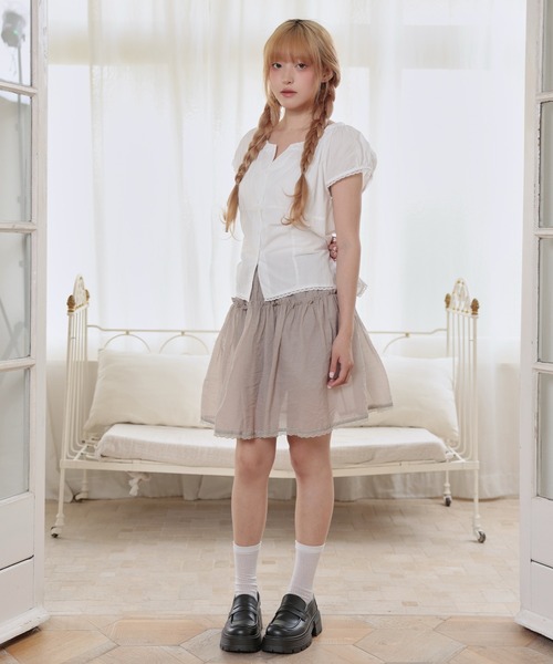 LiLIN(リリン)の「コットン バックリボン レース パフスリーブ ブラウス(シャツ/ブラウス・レディース・チェック/ホワイト・FREE)」の8枚目の写真