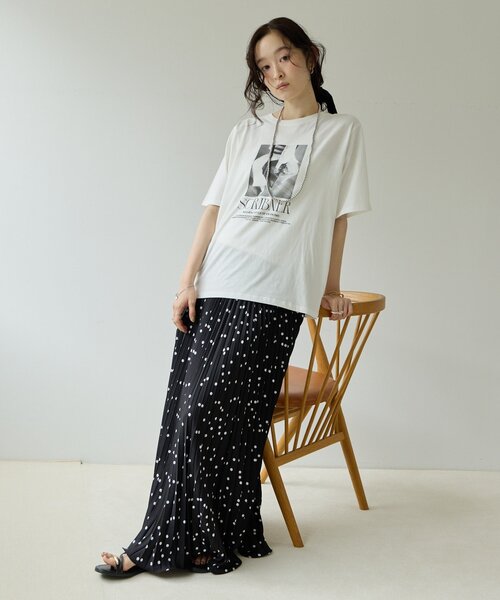 DISCOAT(ディスコート)の「【Noka】フォトプリントロゴ半袖Tシャツ(Tシャツ/カットソー・レディース・ライトグレー/チャコールグレー/オフホワイト・FREE)」の17枚目の写真