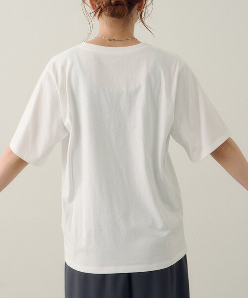 DISCOAT(ディスコート)の「【Noka】フォトプリントロゴ半袖Tシャツ(Tシャツ/カットソー・レディース・ライトグレー/チャコールグレー/オフホワイト・FREE)」の11枚目の写真