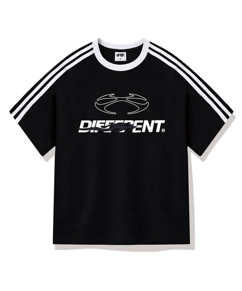 DIIFF（ディフ）の「コアヒート オーバーサイズ トラック 半袖Tシャツ 4カラー [DISE_3003]（Tシャツ/カットソー・メンズ・クリーム/ブラック/ホワイト×グリーン/ホワイト×ブラック・SMALL/MEDIUM/LARGE/X-LARGE）」の3枚目の写真