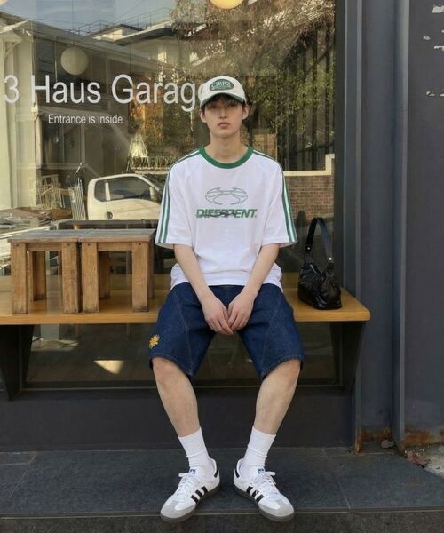 DIIFF（ディフ）の「コアヒート オーバーサイズ トラック 半袖Tシャツ 4カラー [DISE_3003]（Tシャツ/カットソー・メンズ・クリーム/ブラック/ホワイト×グリーン/ホワイト×ブラック・SMALL/MEDIUM/LARGE/X-LARGE）」の7枚目の写真