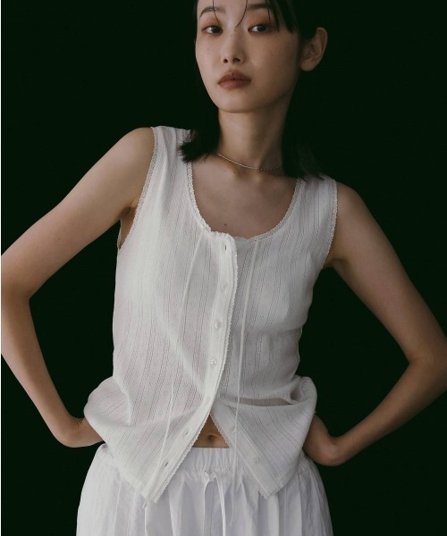 anuke（アンヌーク）の「Cut Lace Tanktop（タンクトップ・レディース・ブラック/ブルー系その他/ホワイト・FREE）」の2枚目の写真