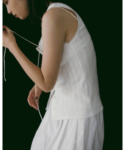 anuke（アンヌーク）の「Cut Lace Tanktop（タンクトップ・レディース・ブラック/ブルー系その他/ホワイト・FREE）」の4枚目の写真