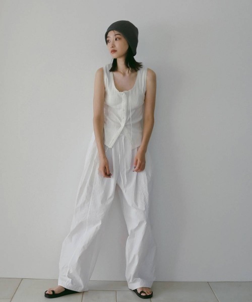 anuke（アンヌーク）の「Cut Lace Tanktop（タンクトップ・レディース・ブラック/ブルー系その他/ホワイト・FREE）」の7枚目の写真