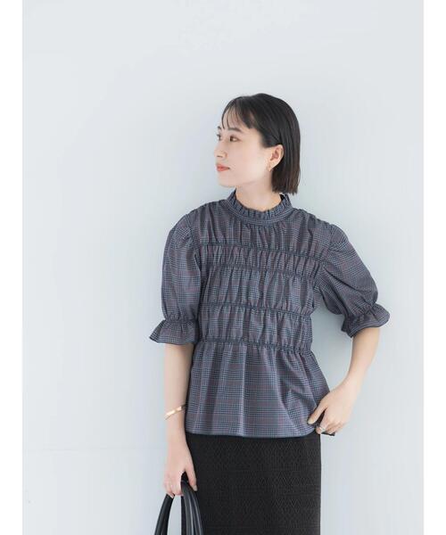 Te chichi(テチチ)の「スタンドフリルシャーリングブラウス(シャツ/ブラウス・レディース・ネイビー/オフホワイト/ブルー・F)」の11枚目の写真