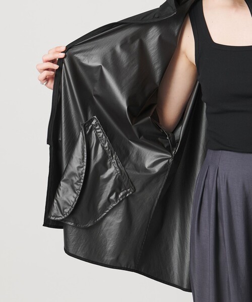 MARW UNITED ARROWS（マルゥ ユナイテッドアローズ）の「＜MARW UNITED ARROWS＞ポケッタブル ジップアップ フーディー 撥水（その他アウター・レディース・オリーブ/ブラック・FREE）」の22枚目の写真