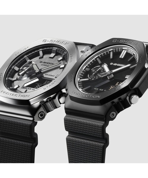 G-SHOCK(ジーショック)の「LUXE BLACK / 2100シリーズ / GM-2100LXB-1AJF(アナログ腕時計・メンズ・ブラック×シルバー・FREE)」の5枚目の写真