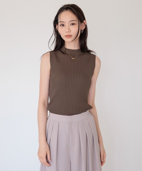 Andemiu（アンデミュウ）の「ハイネックリブニットノースリーブ860514（ニット/セーター・レディース・オフホワイト/ブラック/モカ/ターコイズブルー・FREE）」の3枚目の写真