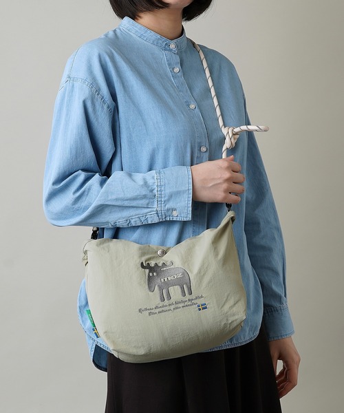moz（モズ）の「【moz(モズ)】軽量 軽撥水 2WAY ショルダーバッグ ハンドバッグ ZUPS-02（ショルダーバッグ・レディース・ライトグリーン/グレイッシュブルー/ライトグレー/ホワイト/マスタード/ブラック・ONE SIZE）」の21枚目の写真