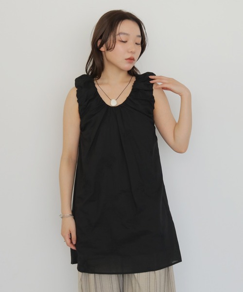 cheriella(シェリエラ)の「【cheriella】刺繍ギャザーチュニックワンピース EMBROIDERY GATHER TUNIC DRESS(キャミソール・レディース・アイボリー/ブラック・FREE)」の17枚目の写真