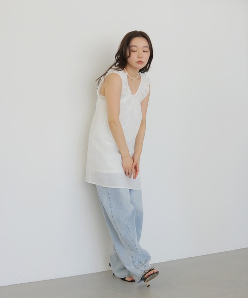 cheriella(シェリエラ)の「【cheriella】刺繍ギャザーチュニックワンピース EMBROIDERY GATHER TUNIC DRESS(キャミソール・レディース・アイボリー/ブラック・FREE)」の16枚目の写真