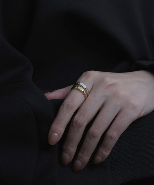 YArKA（ヤーカ）の「【YArKA/ヤーカ】little hexagon signet design ring [hancH] / 6角形ミニシグネットリング（リング・レディース・シルバー/ゴールド・#3/#23/#21/#19/#17/#15/#13/#11/#9/#7/#5）」の4枚目の写真