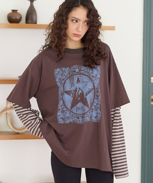 PBLIM（ページボーイリム）の「《UNISEX》レイヤードグラフィックロンT（Tシャツ/カットソー・レディース・ブラウン/カーキ・FREE）」の6枚目の写真