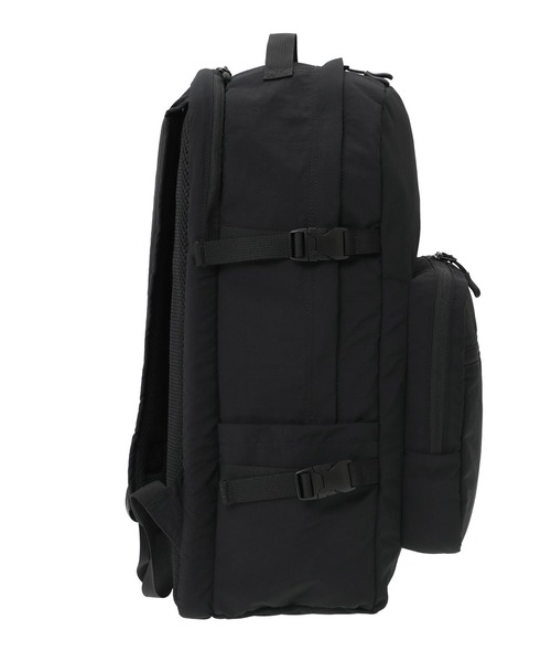 Manhattan Portage(マンハッタンポーテージ)の「TOWNSEND BACKPACK CCC(バックパック/リュック・メンズ・ブラック・LARGE)」の3枚目の写真