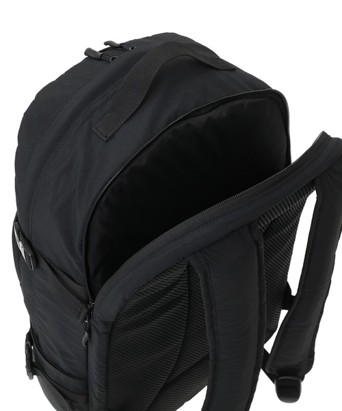 Manhattan Portage(マンハッタンポーテージ)の「TOWNSEND BACKPACK CCC(バックパック/リュック・メンズ・ブラック・LARGE)」の11枚目の写真