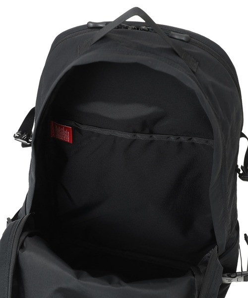 Manhattan Portage(マンハッタンポーテージ)の「TOWNSEND BACKPACK CCC(バックパック/リュック・メンズ・ブラック・LARGE)」の12枚目の写真