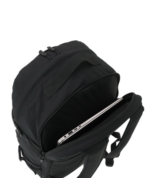 Manhattan Portage(マンハッタンポーテージ)の「TOWNSEND BACKPACK CCC(バックパック/リュック・メンズ・ブラック・LARGE)」の15枚目の写真