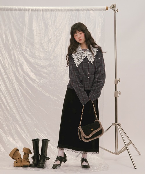 loin nuit(ロワンニュイ)の「2way lace collar jacket / 2wayレースカラージャケット(テーラードジャケット・レディース・キャメル/グレー/ブラウン・FREE)」の7枚目の写真