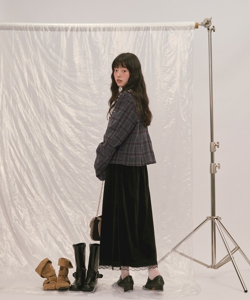 loin nuit(ロワンニュイ)の「2way lace collar jacket / 2wayレースカラージャケット(テーラードジャケット・レディース・キャメル/グレー/ブラウン・FREE)」の8枚目の写真