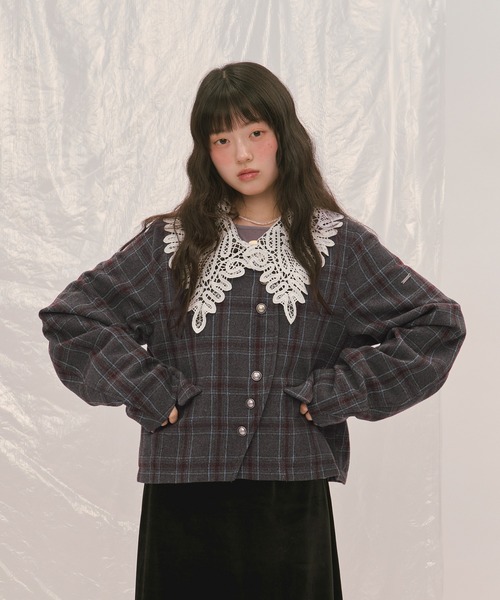 loin nuit(ロワンニュイ)の「2way lace collar jacket / 2wayレースカラージャケット(テーラードジャケット・レディース・キャメル/グレー/ブラウン・FREE)」の11枚目の写真
