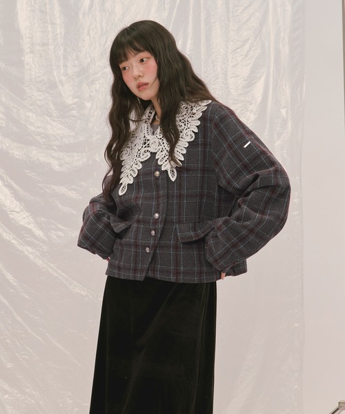 loin nuit(ロワンニュイ)の「2way lace collar jacket / 2wayレースカラージャケット(テーラードジャケット・レディース・キャメル/グレー/ブラウン・FREE)」の12枚目の写真