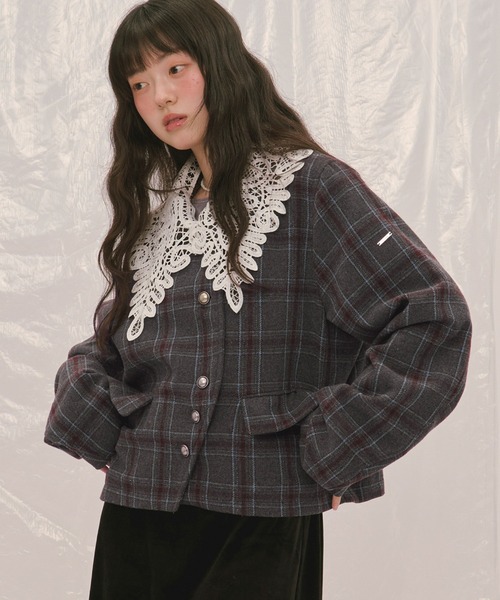 loin nuit(ロワンニュイ)の「2way lace collar jacket / 2wayレースカラージャケット(テーラードジャケット・レディース・キャメル/グレー/ブラウン・FREE)」の10枚目の写真