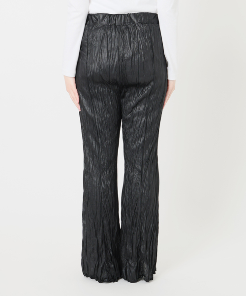 IENA(イエナ)の「5-knot/ファイブノット CRICKLE FIN FLARE TROUSERS パンツ 5KIE-CRCL-0004(その他パンツ・レディース・ブラック/アイボリー/ブラウン・SMALL/MEDIUM)」の17枚目の写真