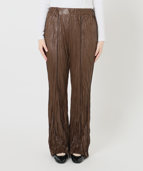 IENA(イエナ)の「5-knot/ファイブノット CRICKLE FIN FLARE TROUSERS パンツ 5KIE-CRCL-0004(その他パンツ・レディース・ブラック/アイボリー/ブラウン・SMALL/MEDIUM)」の6枚目の写真