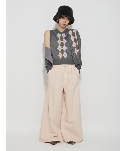 FURFUR(ファーファー)の「【UVカット】クラシックアーガイルカーディガン(カーディガン/ボレロ・レディース・キャメル/グレー・F)」の8枚目の写真