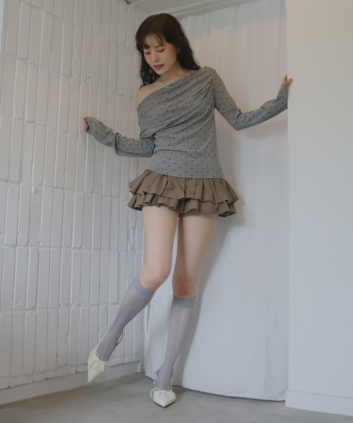 Mili affinity(ミリアフィニティー)の「ドットドレープオフショルTシャツ(Tシャツ/カットソー・レディース・杢グレー/ブラック/オフホワイト・FREE)」の19枚目の写真