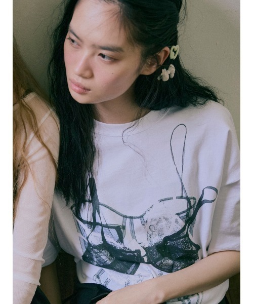 SORIN（ソリン　）の「【ご好評につき追加生産決定】Bra Printed Big T-shirt/ブラプリント ビッグTシャツ（Tシャツ/カットソー・レディース・ホワイト/グレー・38）」の4枚目の写真