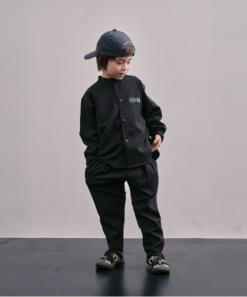 GROOVY COLORS(グルービーカラーズ)の「Deratol Air Bandcollar Shirt(シャツ/ブラウス・キッズ・ブラック・115cm/125cm)」の5枚目の写真