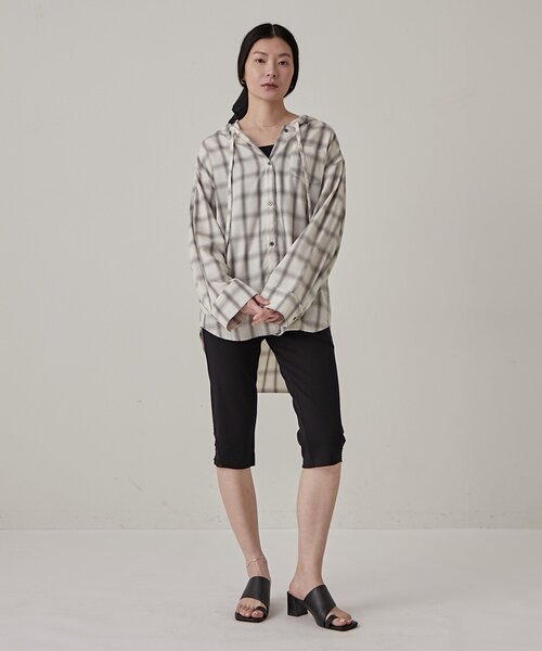 Omekashi(オメカシ)の「【2サイズ展開/裾レース】レース切替リブバイカーパンツ(その他パンツ・レディース・ブラック・38/36)」の10枚目の写真