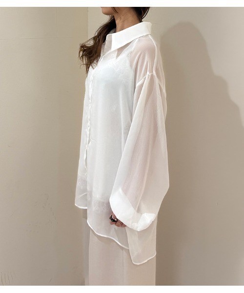 Desert　Rose（デザートローズ）の「【DESERT ROSE/デザートローズ】シアーオーバーサイズシャツ（シャツ/ブラウス・レディース・ホワイト・FREE）」の6枚目の写真