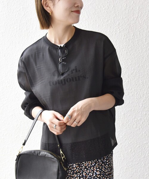SHIPS any(シップス エニィ)の「SHIPS any:〈手洗い可能〉シアー ワイド トップス × フレンチ ロゴ TEE(シャツ/ブラウス・レディース・ブラック/ナチュラル/キャメル・ONE SIZE)」の14枚目の写真