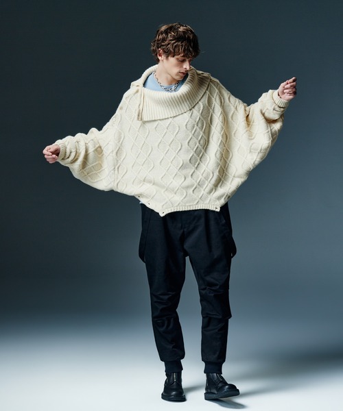 glamb(グラム)の「Double Head Pullover Knit / ダブルヘッドプルオーバーニット(ニット/セーター・メンズ・ブラック/ホワイト/レッド・M/L)」の20枚目の写真