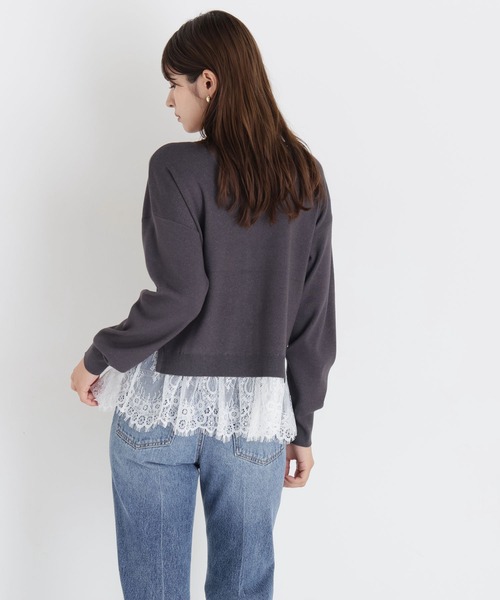 NATURAL BEAUTY BASIC(ナチュラルビューティーベーシック)の「裾レースドッキングニット(ニット/セーター・レディース・チャコールグレー/ベージュ/ブルー・FREE)」の9枚目の写真
