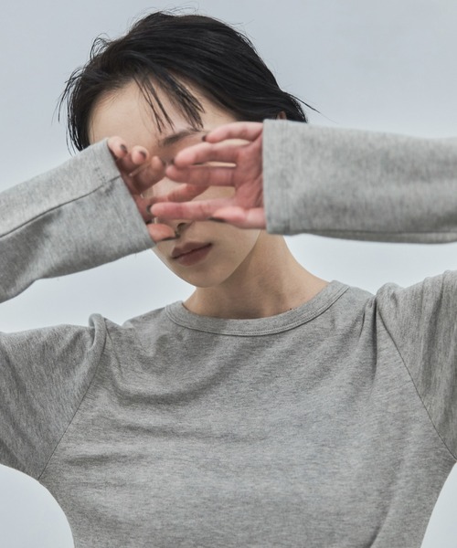 feepur(フェピュール)の「フライスコンパクトロンT(Tシャツ/カットソー・レディース・グレー/ブラック/アイボリー・MEDIUM)」の17枚目の写真