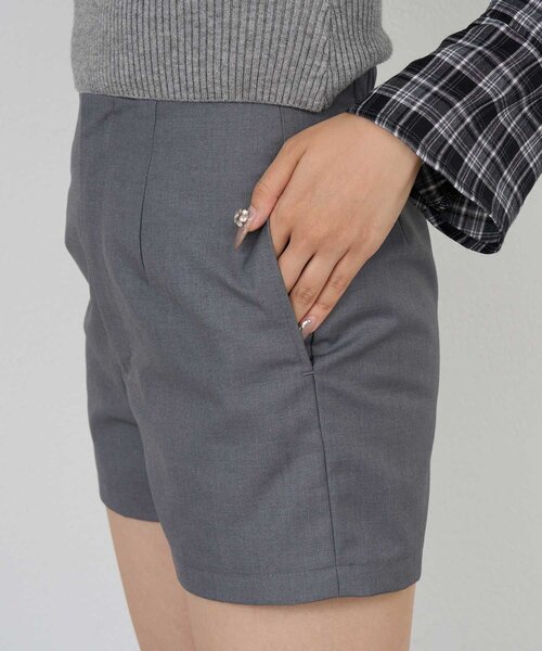 Belle Charme（ベルシャルム）の「【Belle Charme】2way Skirt Belt Short Pants（その他パンツ・レディース・チャコールグレー/ブラック/ブラウン・FREE）」の13枚目の写真