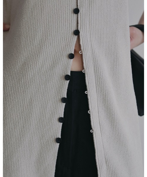 anuke（アンヌーク）の「Americansleeve Mole Knit（ニット/セーター・レディース・ブラック/アイボリー・FREE）」の9枚目の写真