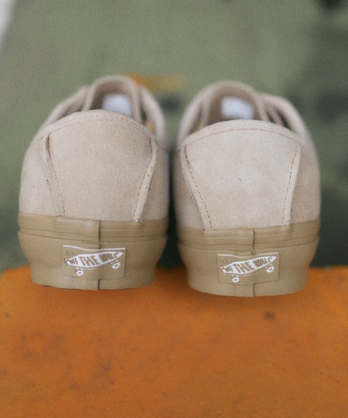 VANS（バンズ）の「PREMIUM SF MOC LOW　VN000Z3XICX（スニーカー・メンズ・ベージュ・10/9h/9/8h/8/7h/7/6h/6/5h/5/11/10h）」の5枚目の写真