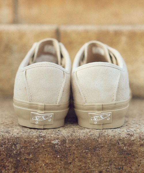 VANS（バンズ）の「PREMIUM SF MOC LOW　VN000Z3XICX（スニーカー・メンズ・ベージュ・10/9h/9/8h/8/7h/7/6h/6/5h/5/11/10h）」の10枚目の写真