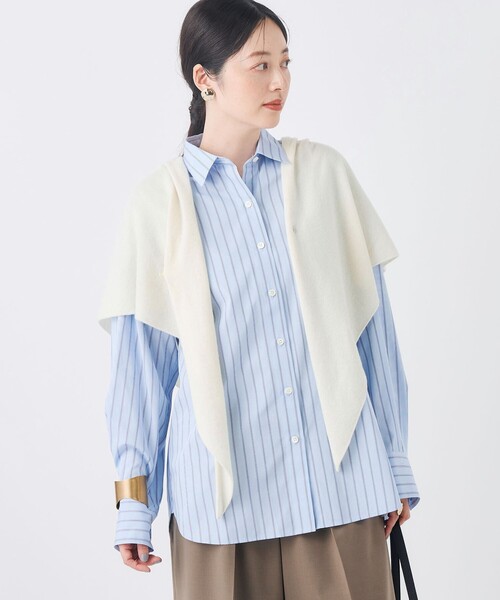 NOLLEY’S(ノーリーズ)の「ウォッシャブルカシミヤ混三角ストール(ニット/セーター・レディース・オフホワイト/グレー・FREE)」の3枚目の写真