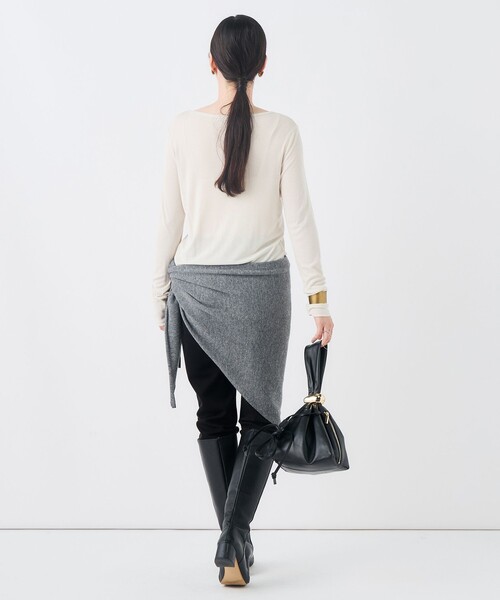 NOLLEY’S(ノーリーズ)の「ウォッシャブルカシミヤ混三角ストール(ニット/セーター・レディース・オフホワイト/グレー・FREE)」の18枚目の写真