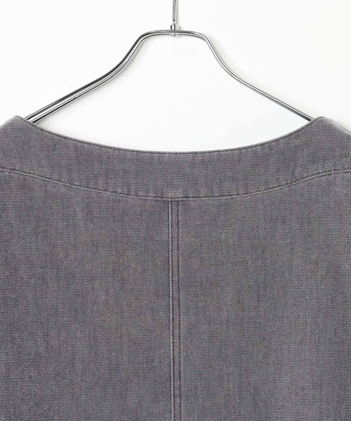 LEPSIM(レプシィム)の「MOUL/デニムプルオーバー 647562(Tシャツ/カットソー・レディース・ブルー/グレー・FREE)」の8枚目の写真
