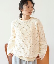 リーフ柄透かし編みニット