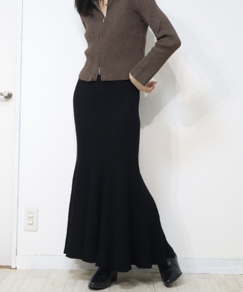 DISKEEN SURE(ディスキーンシュアー)の「上品大人のくびれシルエット!リブニットマーメイドロングスカート(スカート・レディース・ブラック・FREE)」の2枚目の写真