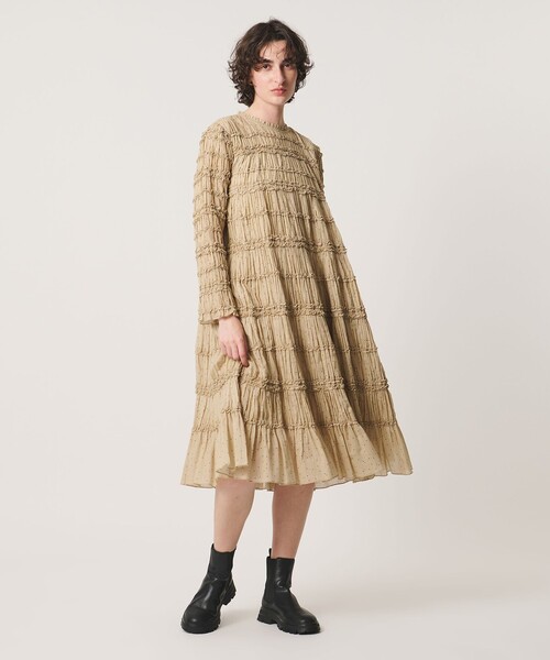 Pheeta(フィータ)の「<Pheeta>Billie ミモレ丈 ドットプリント ワンピース / 016C-40P(ワンピース・レディース・ベージュ/ネイビー・2/1)」の3枚目の写真
