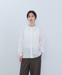 ピンタックレースブラウス