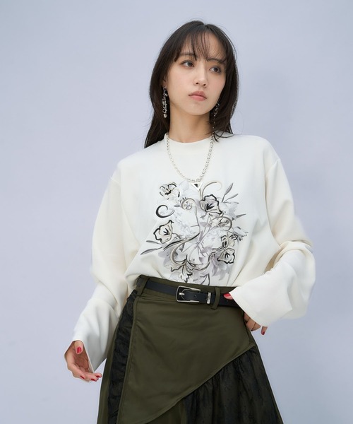 HARE(ハレ)の「フラワーシシュウカットソー(HARE)(Tシャツ/カットソー・レディース・ブラック/ホワイト・FREE)」の15枚目の写真
